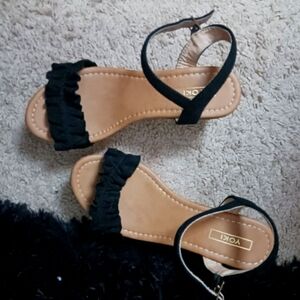 Black Women's Sandals